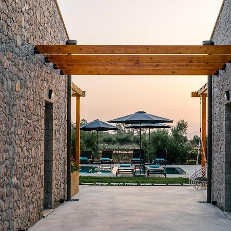Irissa Suites Paralia Irion Luaran gambar