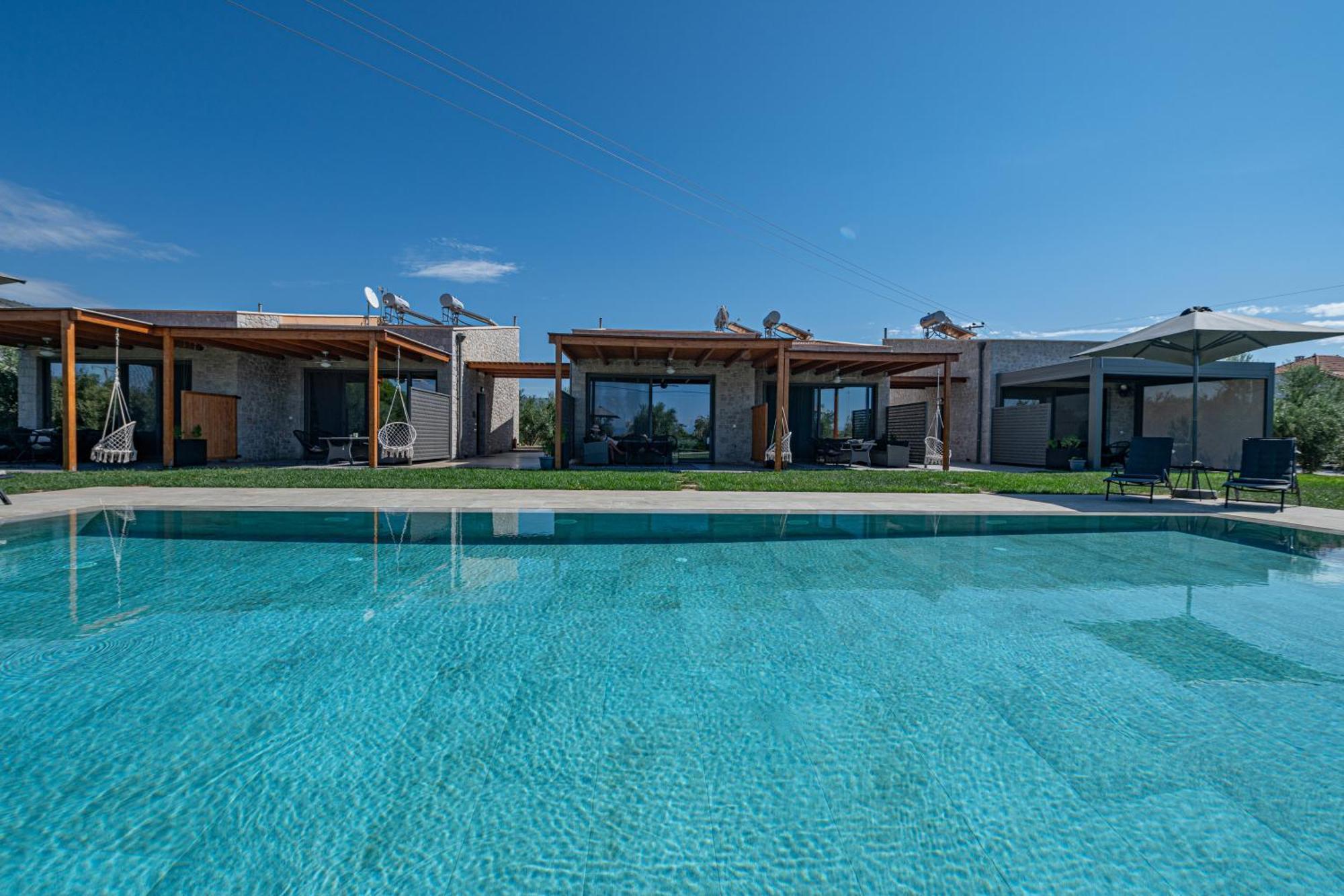 Irissa Suites Paralia Irion Luaran gambar